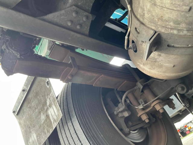 三菱ふそうキャンターパッカー車（塵芥車）小型（2t・3t）[写真32]