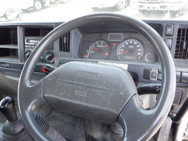 いすゞエルフダンプ小型（2t・3t）[写真32]