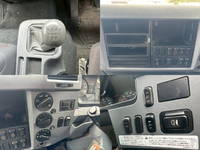 三菱ふそうファイターアルミウイング中型（4t）[写真20]