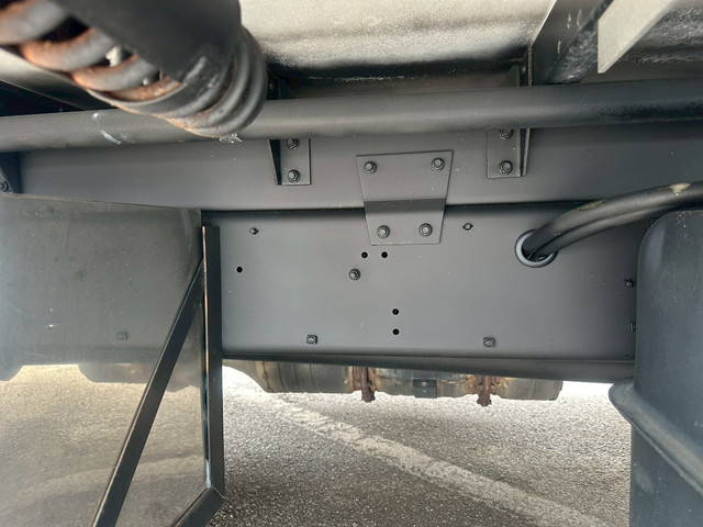 三菱ふそうファイターアルミウイング中型（4t）[写真31]