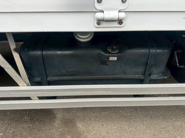 三菱ふそうファイターアルミウイング中型（4t）[写真34]