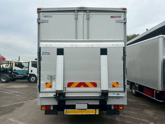 三菱ふそうファイターアルミウイング中型（4t）[写真08]