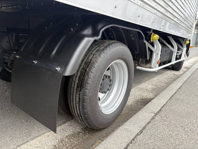 日野デュトロアルミバン小型（2t・3t）[写真30]