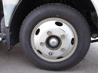 いすゞエルフ冷凍車（冷蔵車）小型（2t・3t）[写真27]