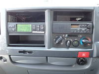 いすゞエルフ冷凍車（冷蔵車）小型（2t・3t）[写真34]