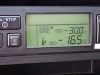 いすゞエルフ冷凍車（冷蔵車）小型（2t・3t）[写真40]