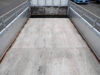 いすゞエルフアルミブロック小型（2t・3t）[写真11]