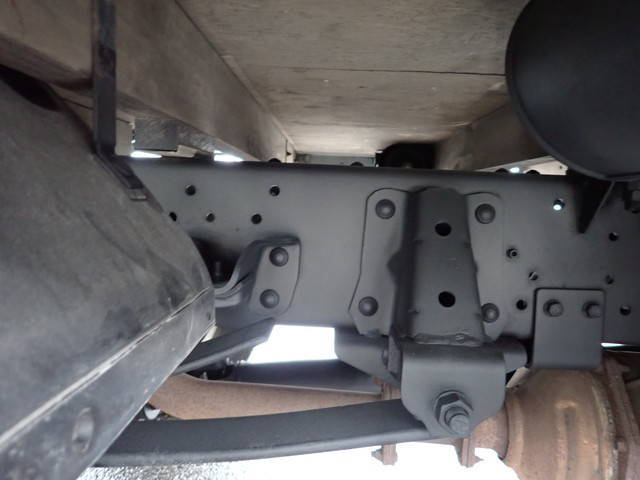 いすゞエルフアルミブロック小型（2t・3t）[写真24]