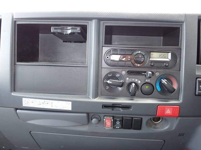 いすゞエルフアルミブロック小型（2t・3t）[写真31]