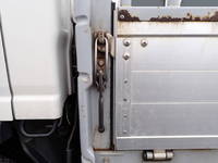 いすゞエルフアルミブロック小型（2t・3t）[写真08]