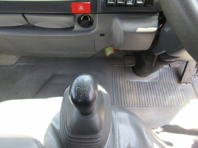 いすゞエルフダンプ小型（2t・3t）[写真10]