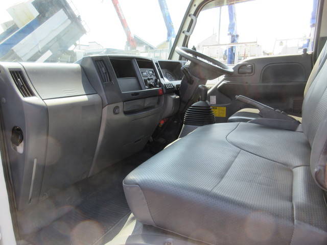 いすゞエルフダンプ小型（2t・3t）[写真14]