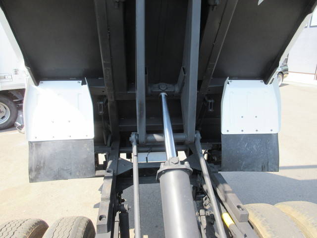 いすゞエルフダンプ小型（2t・3t）[写真25]