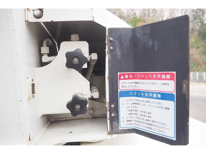 トヨタその他の車種高所作業車小型（2t・3t）[写真24]