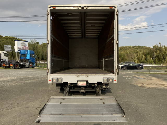 三菱ふそうファイターアルミウイング中型（4t）[写真16]