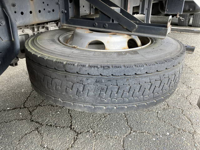 三菱ふそうファイターアルミウイング中型（4t）[写真25]