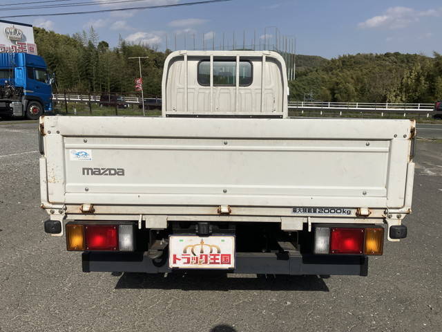 マツダタイタン平ボディ小型（2t・3t）[写真11]