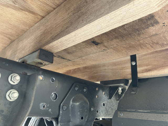 マツダタイタン平ボディ小型（2t・3t）[写真21]