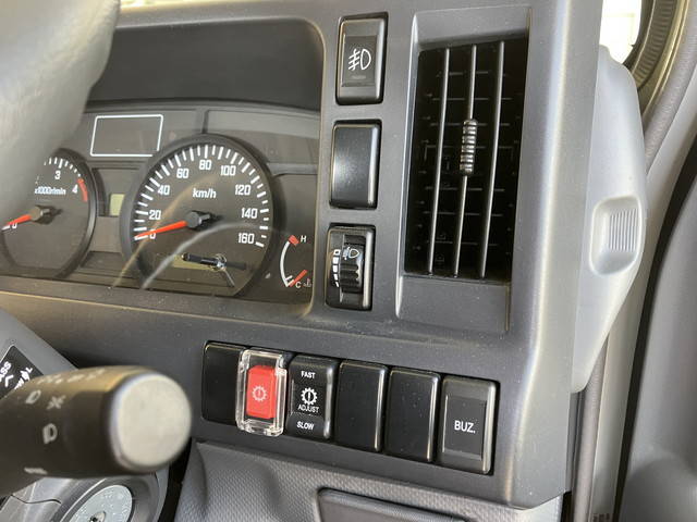 マツダタイタン平ボディ小型（2t・3t）[写真39]