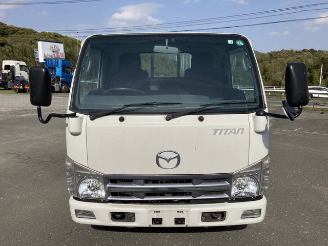 マツダタイタン平ボディ小型（2t・3t）[写真09]