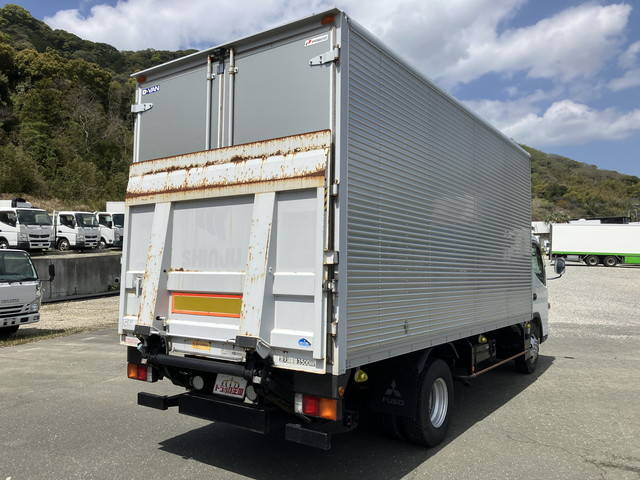 三菱ふそうキャンターアルミバン小型（2t・3t）[写真02]