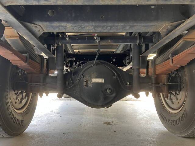 三菱ふそうキャンターアルミバン小型（2t・3t）[写真27]