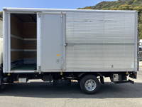 三菱ふそうキャンターアルミバン小型（2t・3t）[写真06]