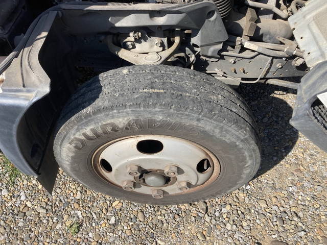 トヨタトヨエース平ボディ小型（2t・3t）[写真02]