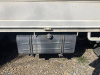 トヨタトヨエース平ボディ小型（2t・3t）[写真04]