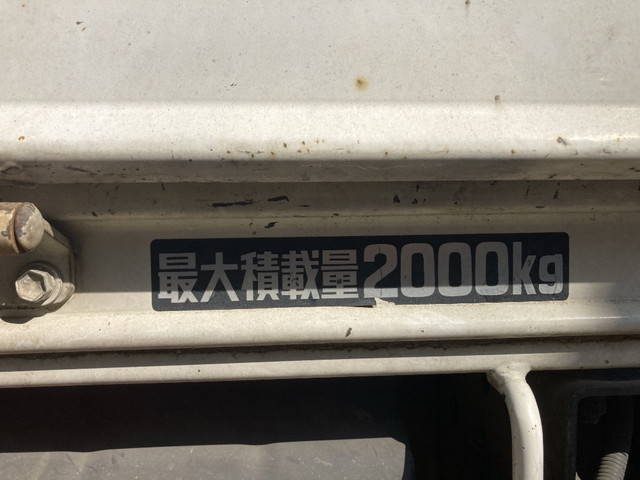 トヨタトヨエース平ボディ小型（2t・3t）[写真06]