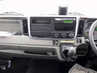 三菱ふそうキャンターセルフクレーン4段小型（2t・3t）[写真18]