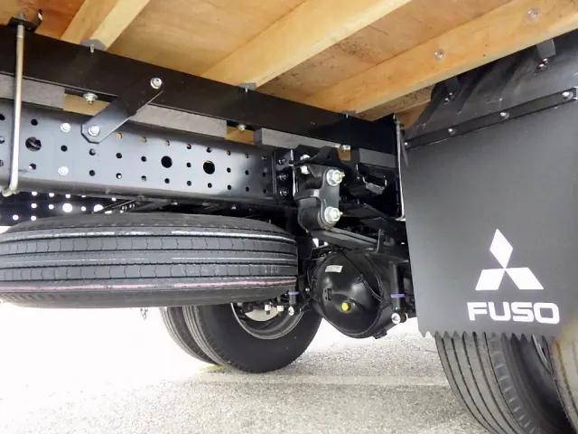 三菱ふそうキャンターセルフクレーン4段小型（2t・3t）[写真26]