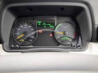 三菱ふそうキャンターセルフクレーン4段小型（2t・3t）[写真38]