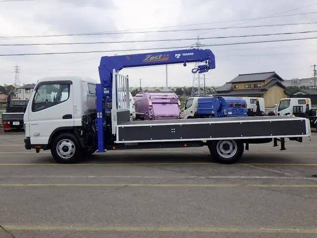 三菱ふそうキャンターセルフクレーン4段小型（2t・3t）[写真05]