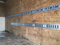 三菱ふそうキャンターアルミバン小型（2t・3t）[写真04]