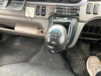 三菱ふそうキャンターアルミバン小型（2t・3t）[写真06]