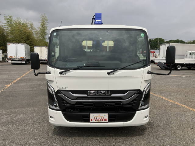 いすゞエルフクレーン4段小型（2t・3t）[写真07]