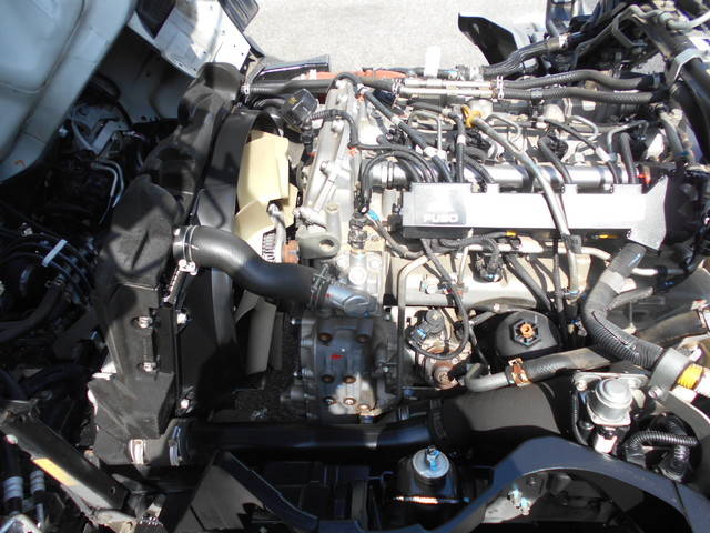 三菱ふそうキャンターダンプ小型（2t・3t）[写真14]