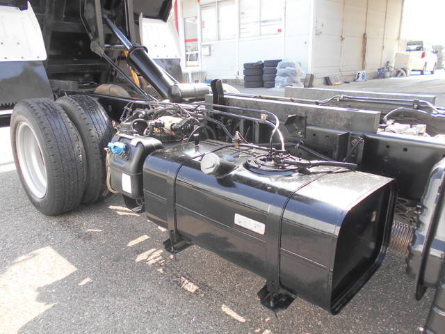 三菱ふそうキャンターダンプ小型（2t・3t）[写真17]