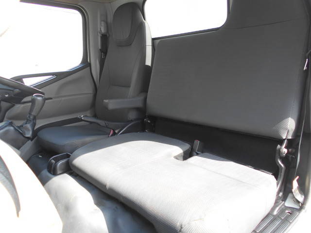 三菱ふそうキャンターダンプ小型（2t・3t）[写真25]