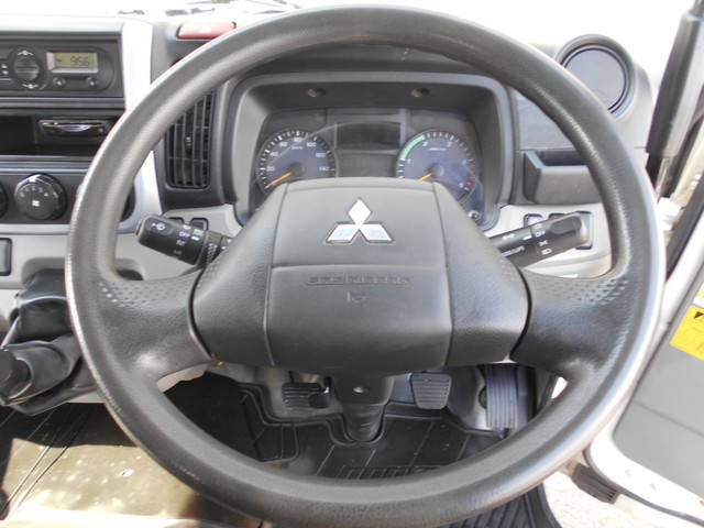 三菱ふそうキャンターダンプ小型（2t・3t）[写真26]