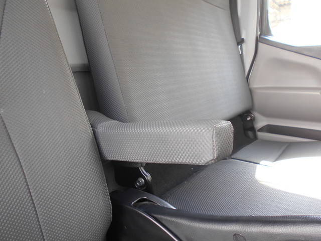 三菱ふそうキャンターダンプ小型（2t・3t）[写真32]