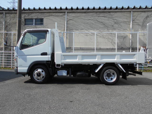 三菱ふそうキャンターダンプ小型（2t・3t）[写真06]