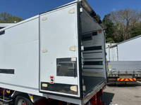 日野デュトロ冷凍車（冷蔵車）小型（2t・3t）[写真15]