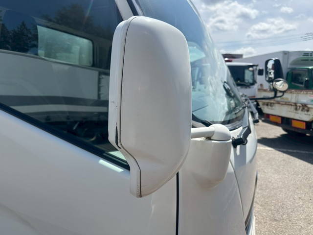 日野デュトロ冷凍車（冷蔵車）小型（2t・3t）[写真35]