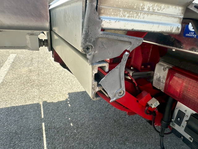 日野デュトロ冷凍車（冷蔵車）小型（2t・3t）[写真40]