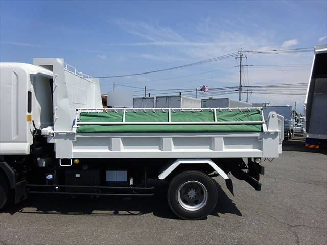 いすゞフォワードダンプ中型（4t）[写真12]