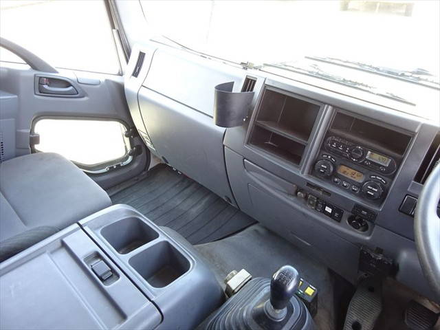 いすゞフォワードダンプ中型（4t）[写真23]