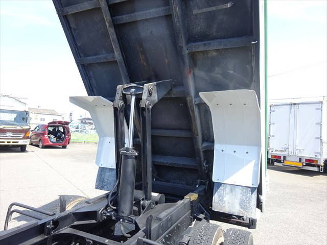 いすゞフォワードダンプ中型（4t）[写真07]