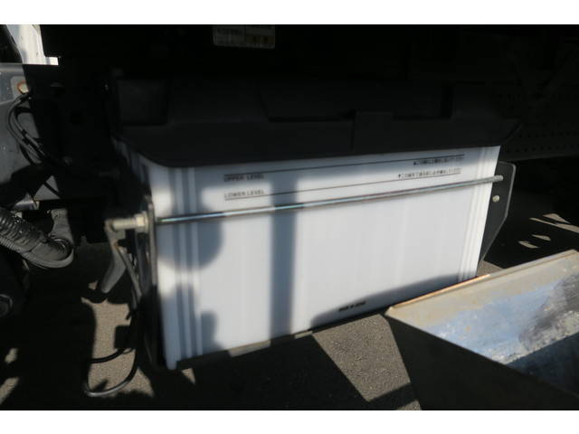 いすゞエルフアルミバン小型（2t・3t）[写真15]